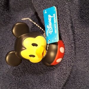 Disney Classic Mickey Mouse DuckaLooz Duck